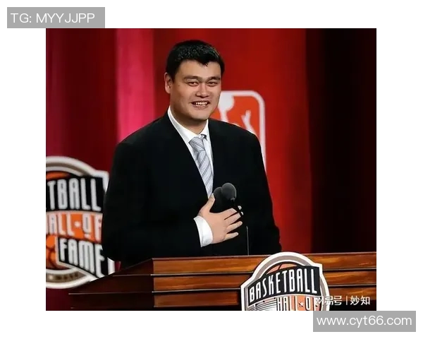 姚明棘突的医学解析与运动员职业生涯的影响探讨 姚明棘突的医学解析与运动员职业生涯的影响探讨